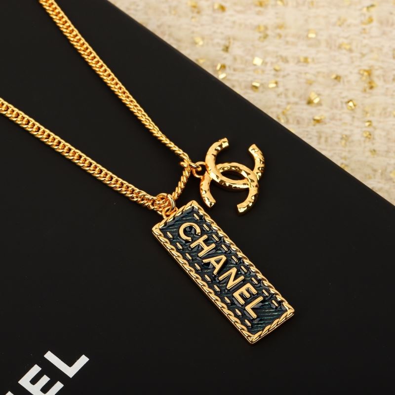 Chanel Necklaces